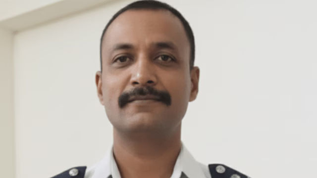 Dubai Airshow Tragedy: IAF’s Namansh Syal Hailed for Bravery as Himachal Village Mourns.