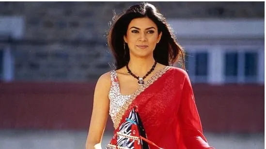 ‘मैं हूं ना’ सेट पर लाल साड़ी पहनने पर फराह खान ने कहा था– ‘क्या लुंगी बांधी है?’ सुश्मिता सेन का खुलास