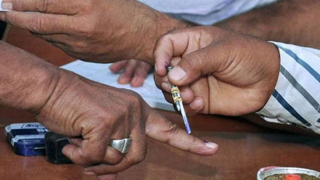 Paid Holiday Declared on 2 December for Maharashtra Local Polls (Except PMC & PCMC Areas).