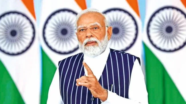 Bengal Politics: TMC’s Sharp Attack on SIR and BJP’s Strategic Shift Toward a Softer Tone.