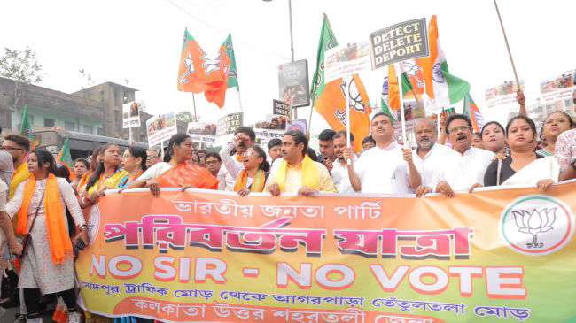 In a Change of Tack, Why BJP Is Making a Muslim Outreach in Bengal Ahead of the 2026 Elections.