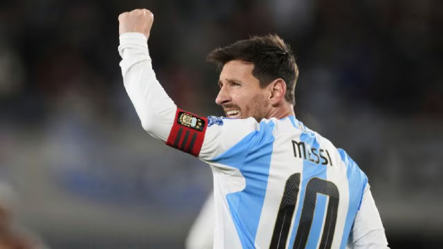 Messi fever grips Pune as India prepares for football icon’s arrival.