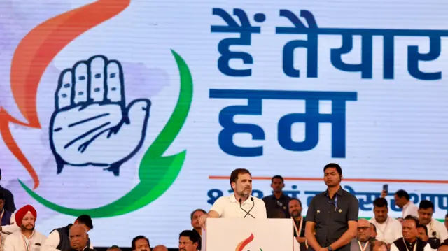 कांग्रेस ने बीएमसी के लिए अशरफ आजमी को पार्टी का नेता नियुक्त किया