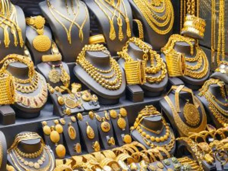 केंद्रीय बजट 2026: सोने-चांदी की महंगाई से सुना पड़े शोरूम, आंध्र प्रदेश के ज्वैलर्स को राहत की उम्मीद
