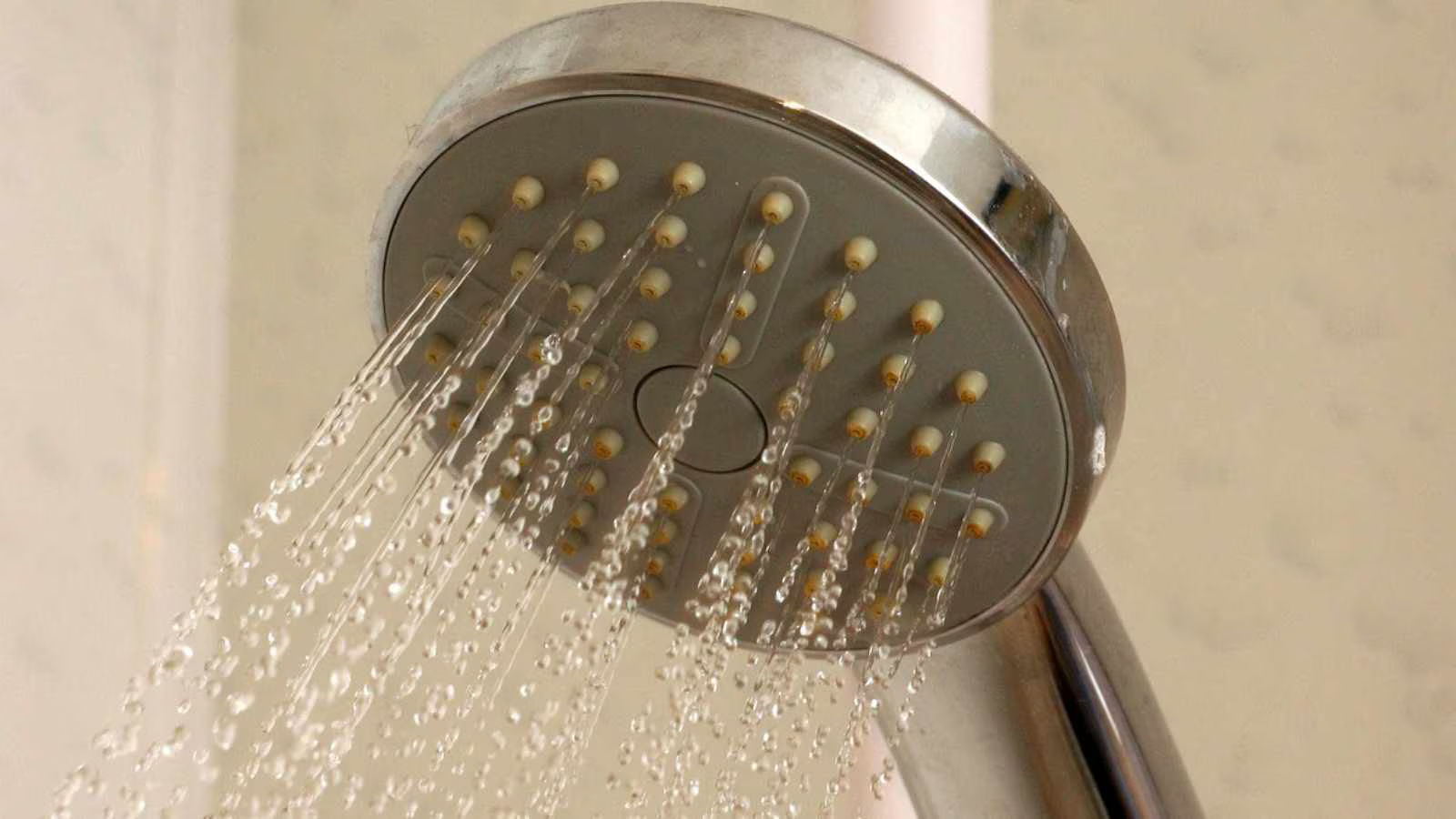 US House Passes Bill Codifying Trump-Era Order Rolling Back Showerhead Regulations