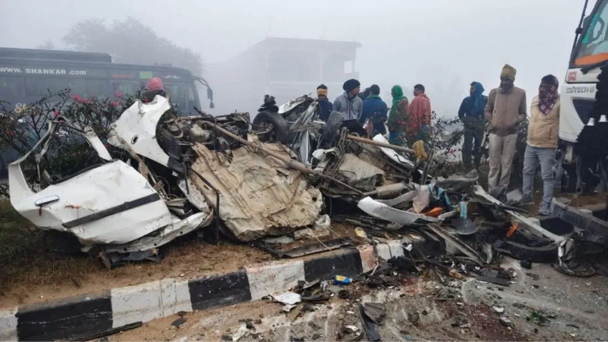 बक्सर में सड़क हादसे में चार सदस्यों की मौत, परिवार में मातम