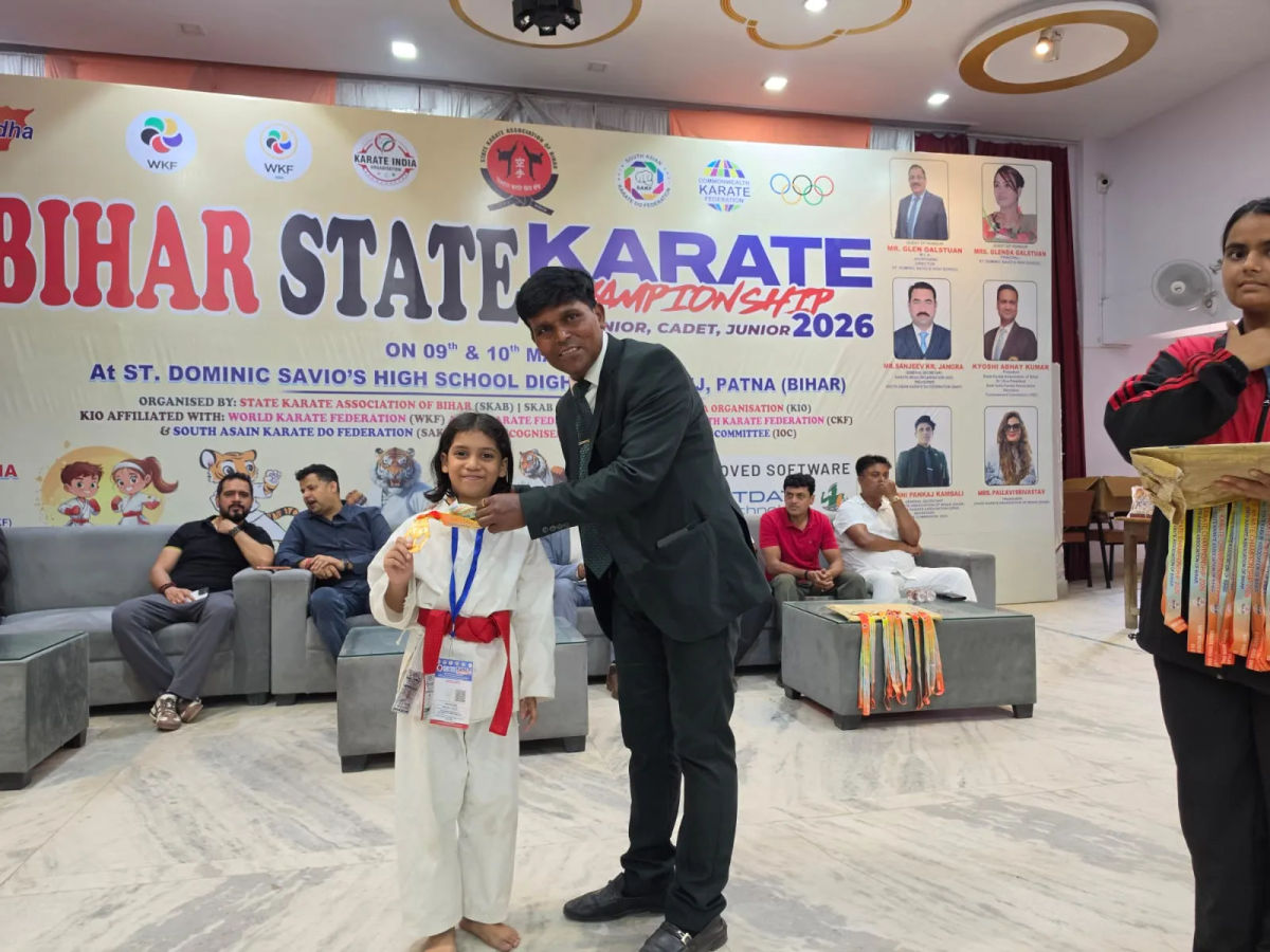 बिहार स्टेट कराटे चैम्पियनशिप में चमकी पटना की बेटियां, अनाया खान और अराध्या ने जीता स्वर्ण पदक