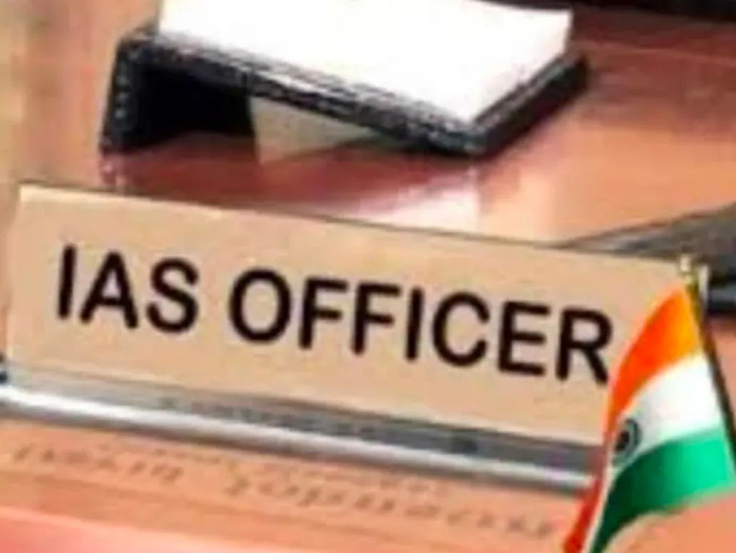 IAS SUSPEND : बिहार के दो वरिष्ठ आईएएस अधिकारी सस्पेंड, मनीलांड्रिंग मामले सम्राट सरकार ने की कार्रवाई