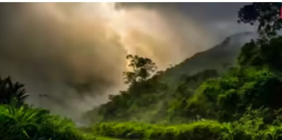 JHARKHAND MAUSAM : झारखंड में एक जून तक मौसम मेहरबान, तेज हवा के साथ बारिश का अलर्ट, रक्षा राज्य मंत्री संजय सेठ का विमान को किया गया डायवर्ट