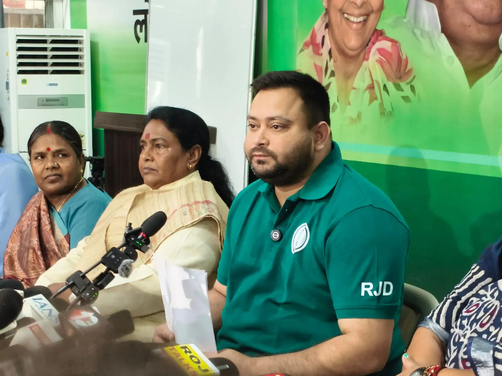 महिलाओं की सुरक्षा पर सरकार को घेरा, सड़क से सदन तक आंदोलन करेगी राजद : तेजस्वी यादव