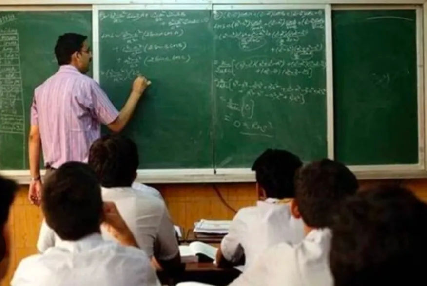 TRE-1 शिक्षकों का फूटा गुस्सा, एरियर भुगतान में देरी से बढ़ी नाराजगी