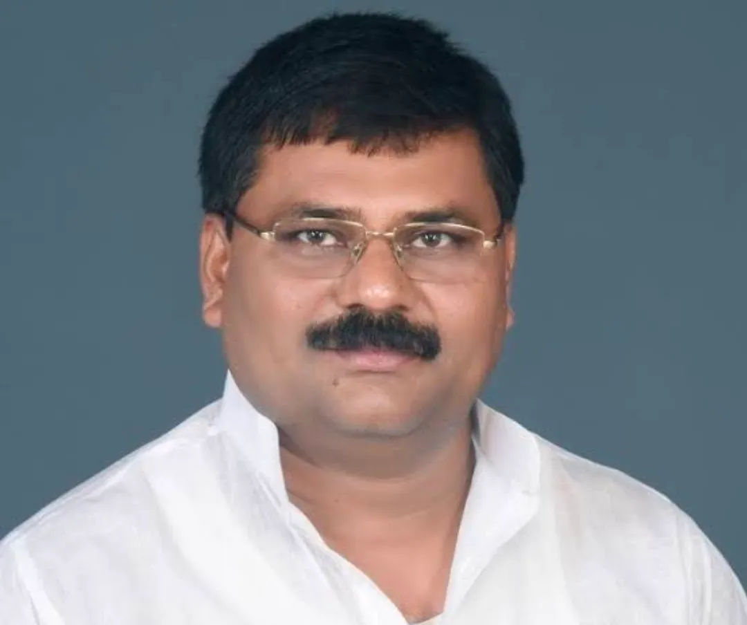 बिहार में स्वास्थ्य सेवाओं को हाईटेक बनाने में जुटे स्वास्थ्य मंत्री निशांत कुमार, आयुष्मान योजना पर विशेष फोकस: उमेश कुशवाहा