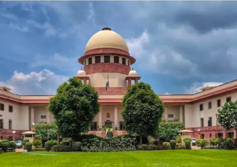 क्रीमी लेयर पर सुप्रीम टिप्पणी: कोर्ट ने किया सवाल-माता-पिता IAS हैं तो आरक्षण क्यों?, कहा- संतुलन जरूरी