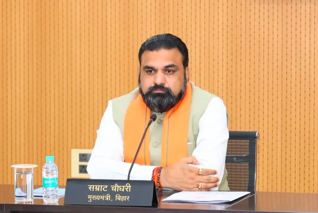 BIHAR POLITICS राबड़ी आवास विवाद पर बगैर नाम लिए सीएम सम्राट बोले, सरकारी आवास से कुछ लोगों को मोह है, यह किसी की बपौती नहीं है