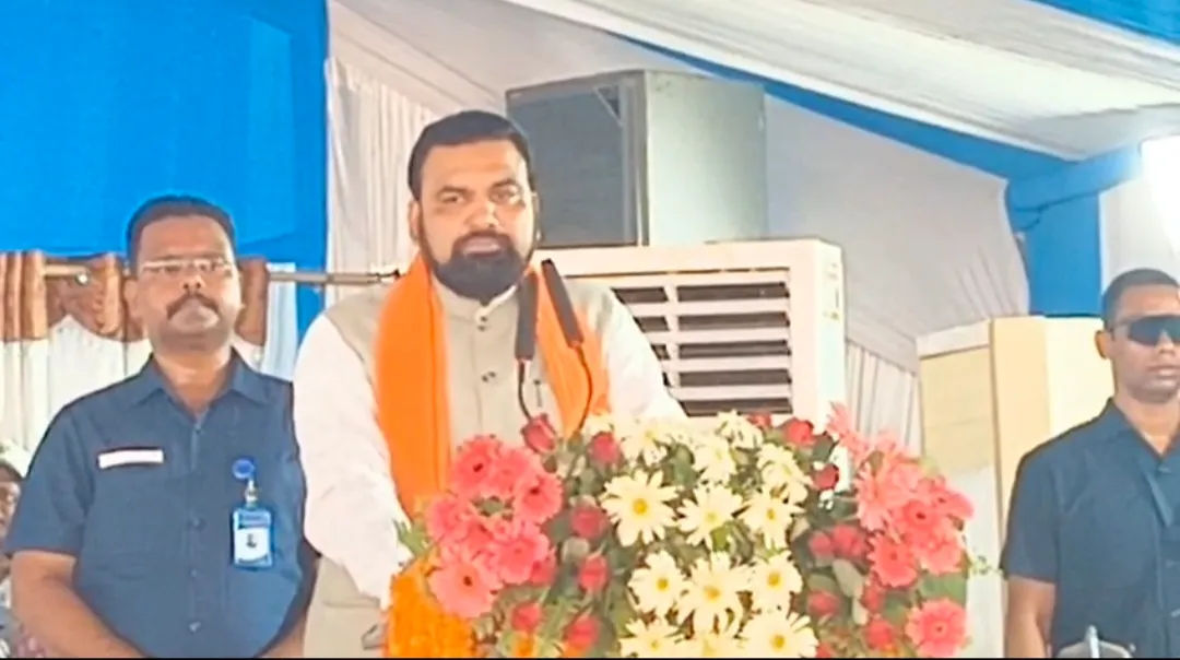 BIHAR NEWS जेपी गंगा पथ पर बढ़ेगी हरियाली, सड़क के किनारे लगेंगे एक लाख पौधे, CM सम्राट ने अभियान का किया शुभारंभ
