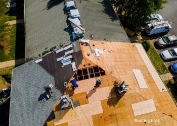 Best Commercial Roof Installation in Livermore Falls, ME