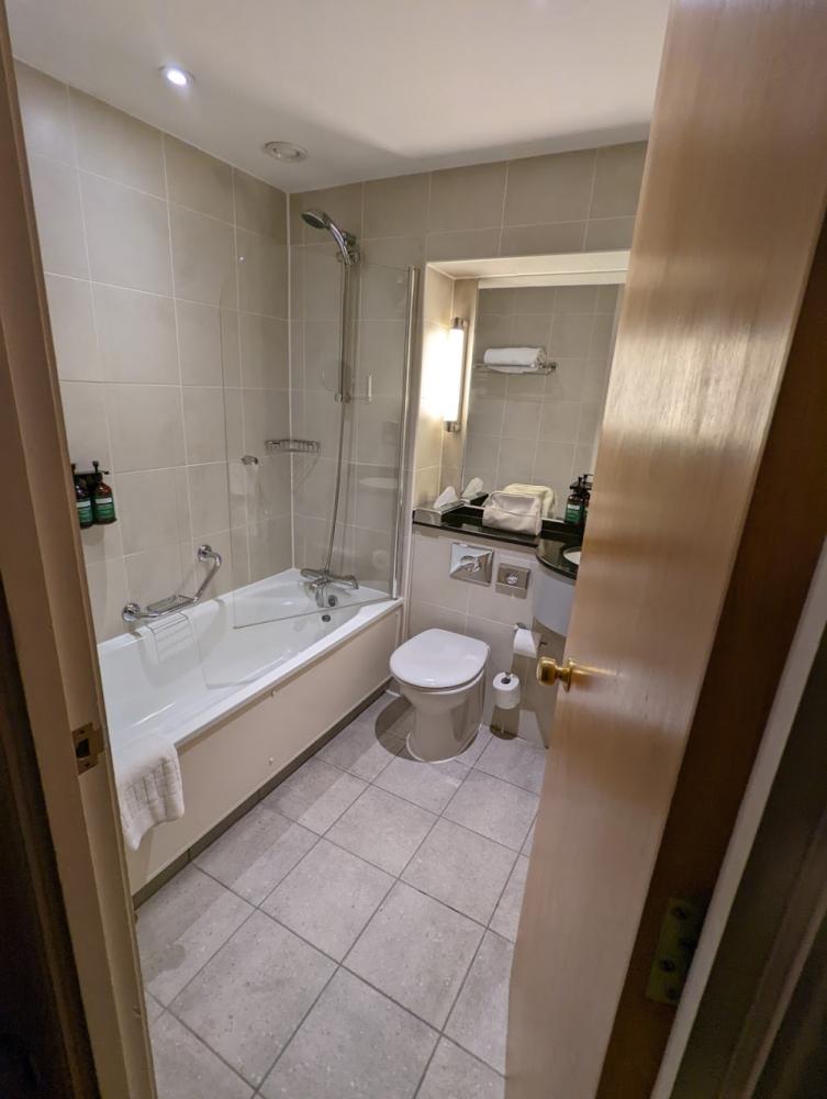 3359c6b1-5d5a-487e-a497-e90f7e336239