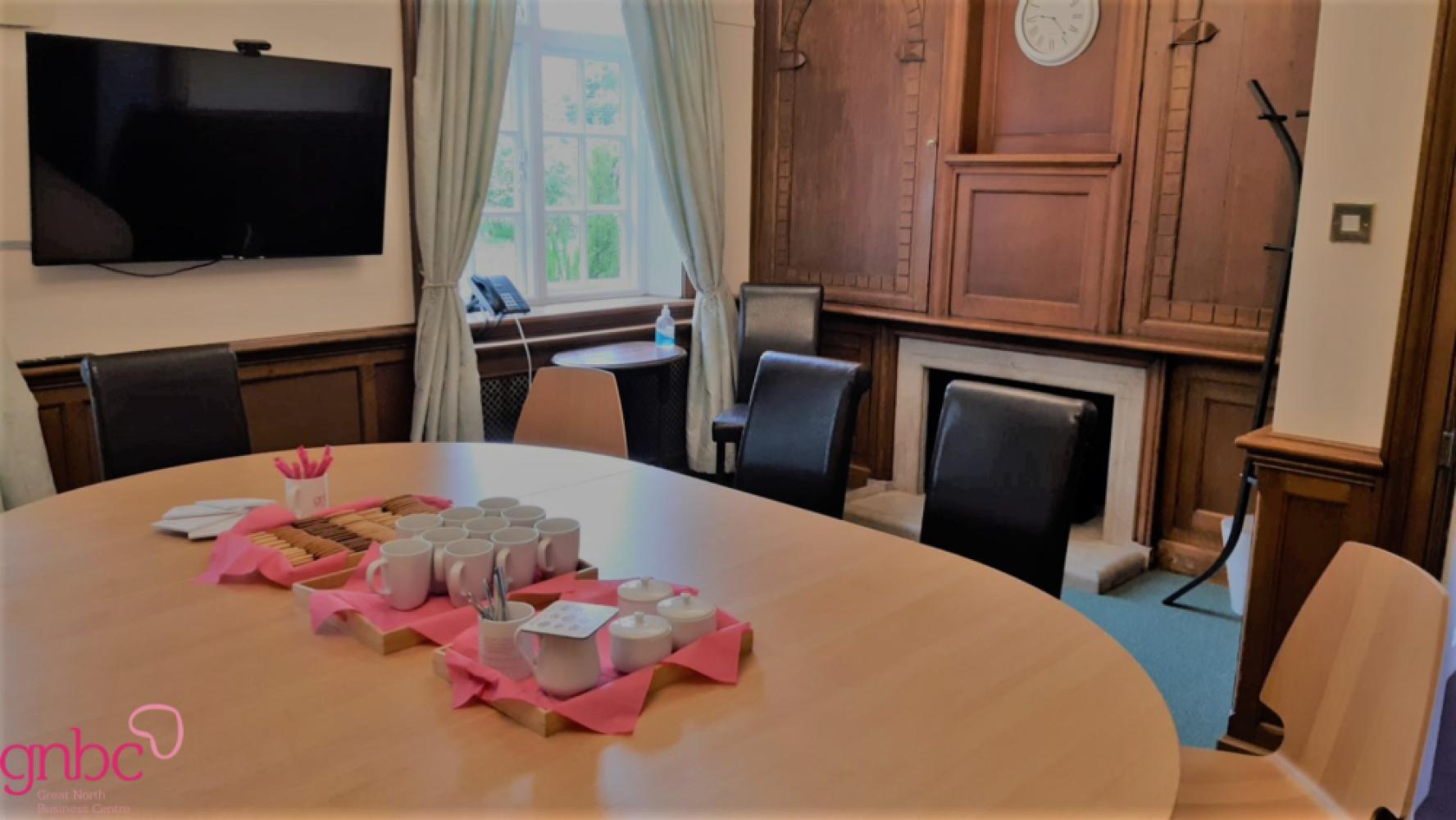 b26d1258-d6d8-4ae7-9a75-3f4f34fbe7e5_boardroom