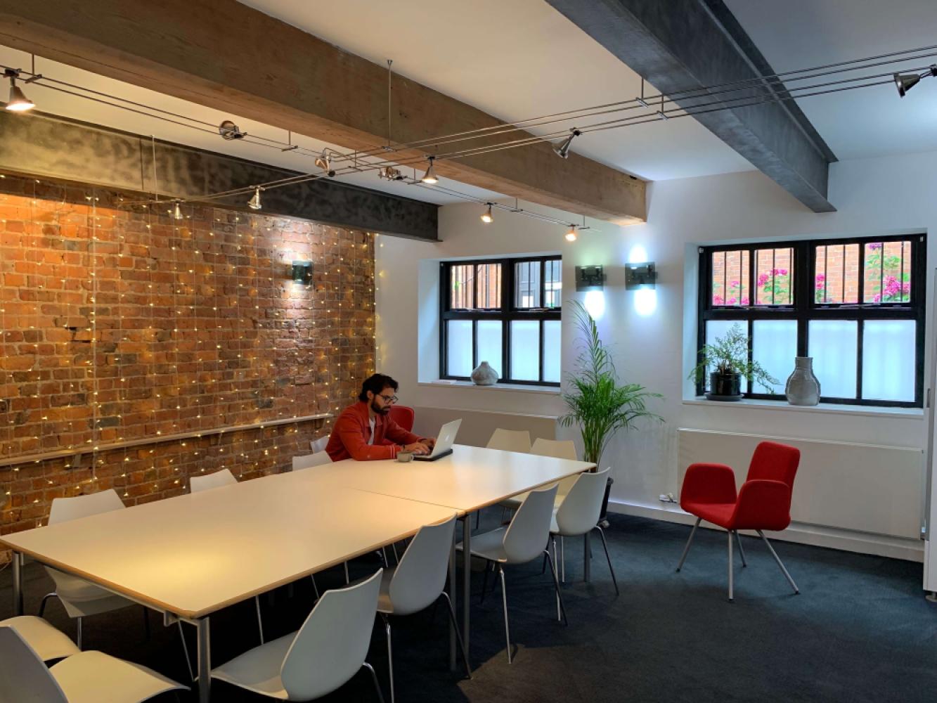 904e9c42-ba3a-44e5-8e63-6803dfb0b3e7jpeg