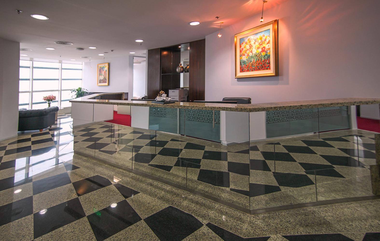 80e85267-2d0e-4f34-9aba-bf72c666ed0d_reception