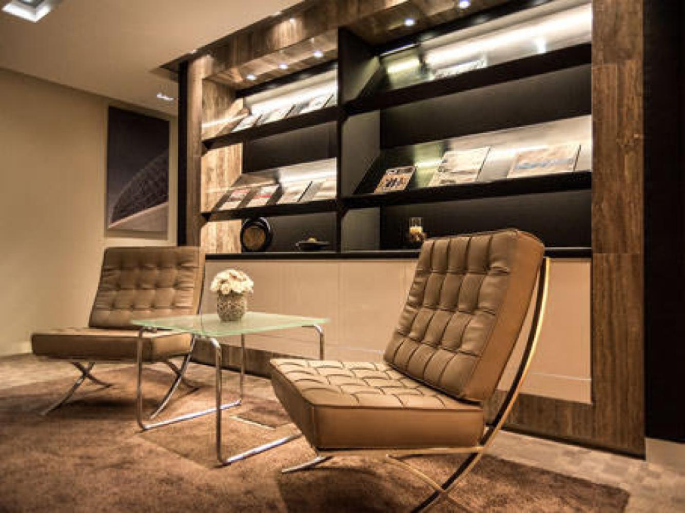 b4e707f4-bf7f-4955-a73c-f62e2a6a652d