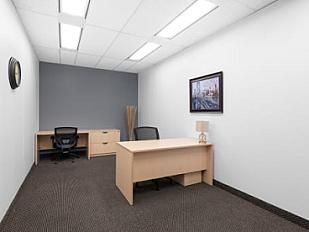 Regus, ON, Mississauga - Robert Speck 2 (HQ) workspace