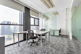 Regus, WUHAN, Boss Will workspace
