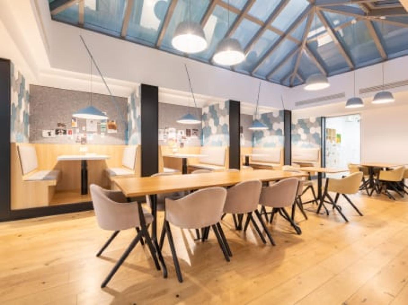 4ea538d5-b2c3-4ddd-946d-d815a6d41bd5