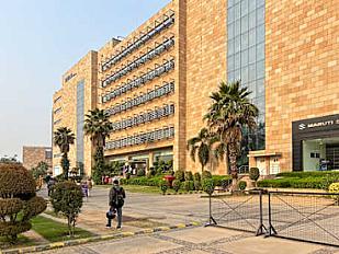 listing-chandigarh-elante-oqaovl