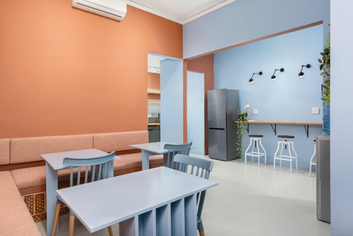 68f9854a-0e0a-472e-9d97-eb42119063b7