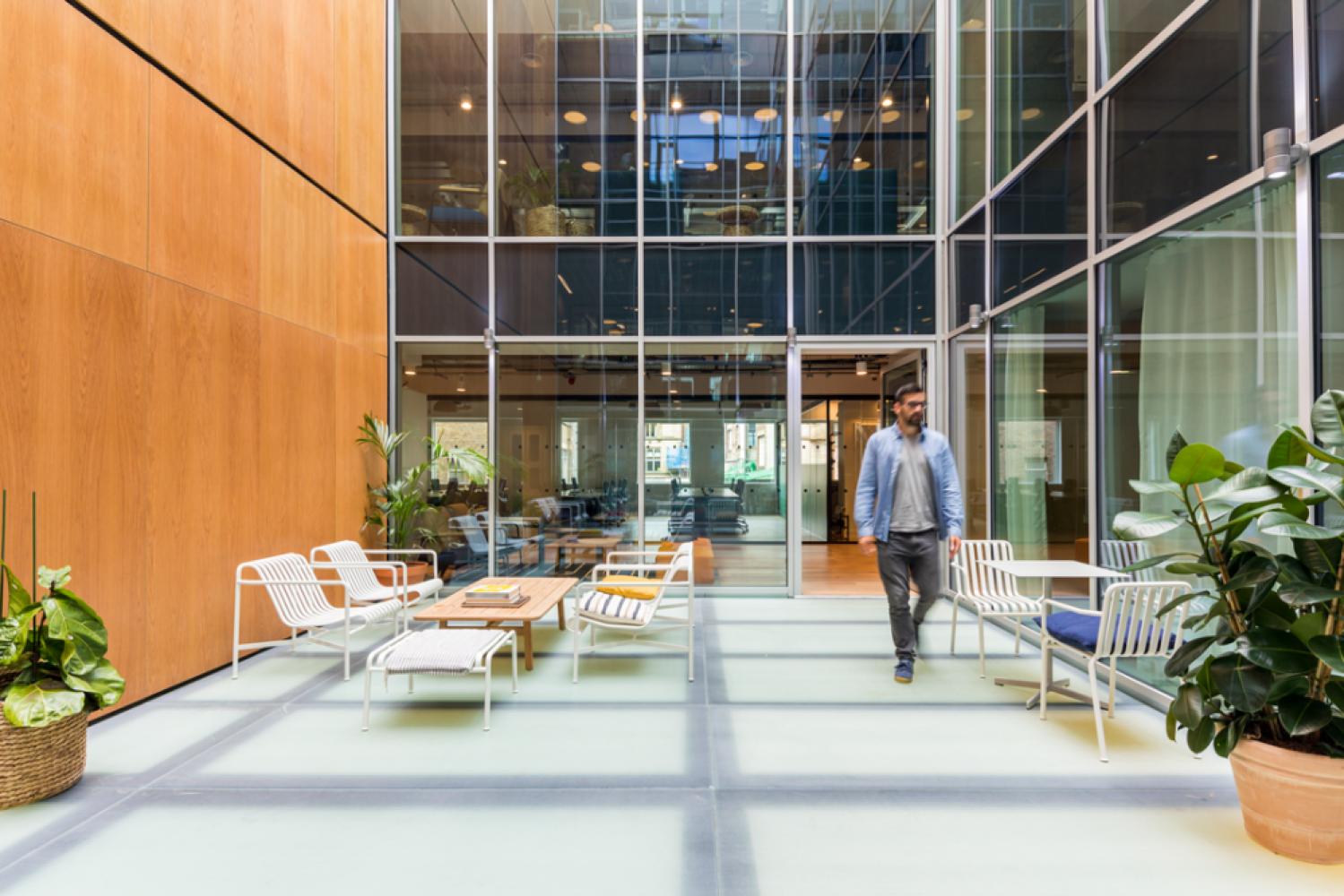 17967fdf-fa2f-4b88-aed7-5245c58a43d4