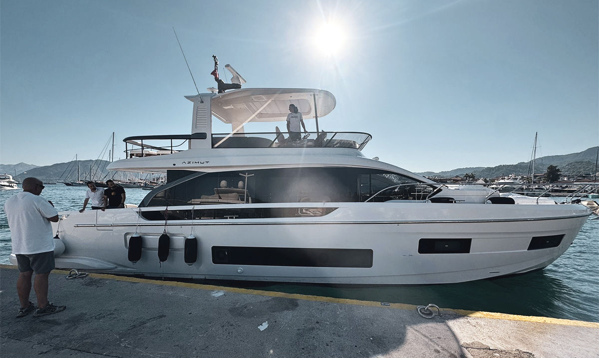 Image representing the news article titled Azimut Fly 62 Sahibiyle Buluştu