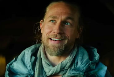 Rebel Moon's Surprising Connection to Star Wars Revealed by Charlie Hunnam