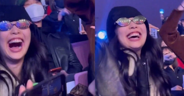 Khoảnh khắc vui vẻ của Jennie (BLACKPINK) tại concert WOODZ
