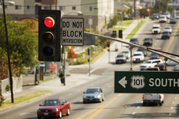 The Controversy of Right-on-Red: A Deep Dive into the Road Rule Under 