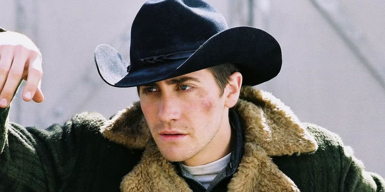 Jack Twist (Jake Gyllenhaal) wearing a cowboy hat in Brokeback Mountain