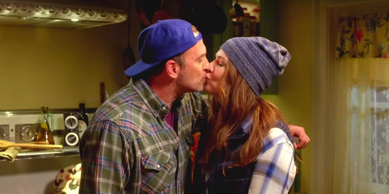 Luke and Lorelai Kissing in the Kitchen on Gilmore Girls: A Year in the Life