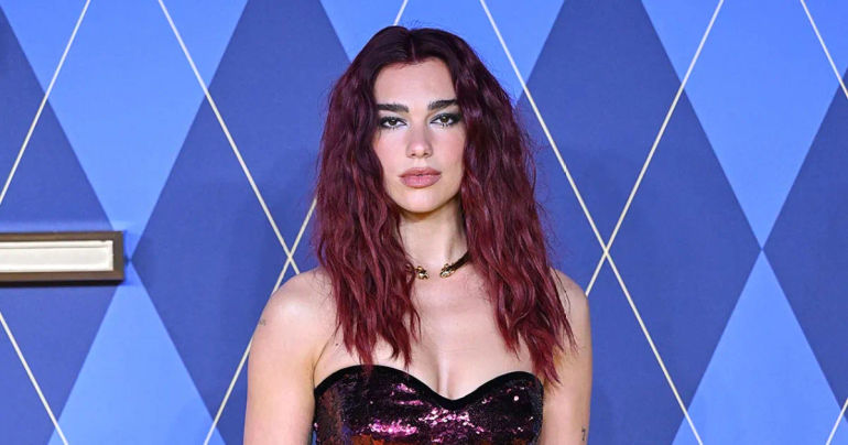 The Fashionable Dua Lipa: A Glamorous Icon