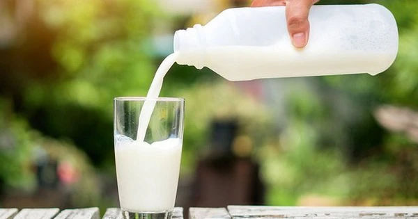 Những dấu hiệu cảnh báo khi uống sữa: Đừng bỏ qua!