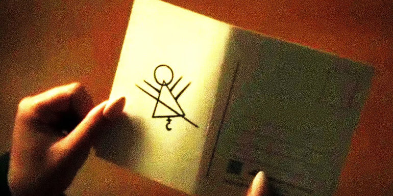 Yellowjackets Symbol on an envelope