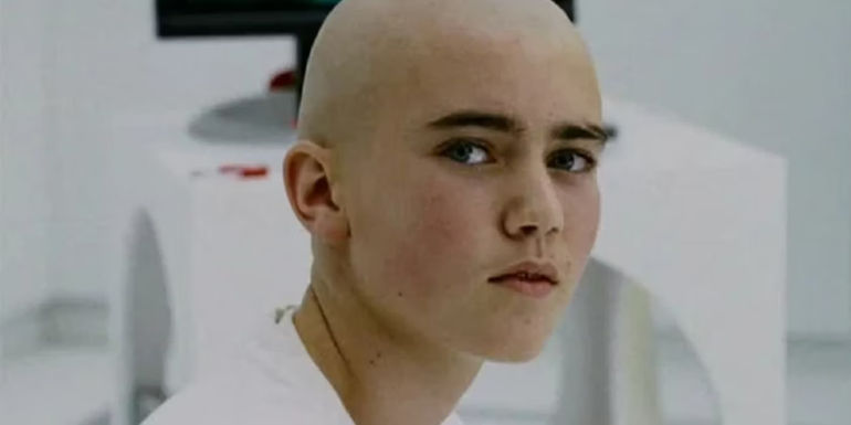 Leech in a white room in X-Men 3: The Last Stand