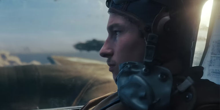 Callum Turner in Masters of the Air trailer