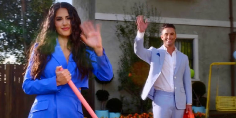 Jesse Lally and Michelle Lally The Valley