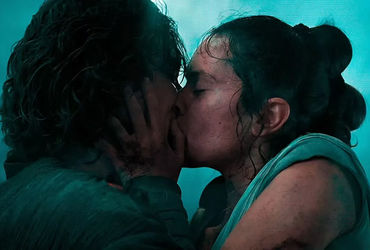 The Unspoken Farewell: A Deeper Look at Rey's Kiss with Kylo Ren in Star Wars