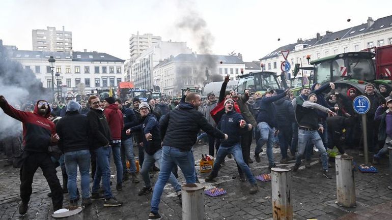 Farmers Protest in Brussels: A Show of Strength and Solidarity