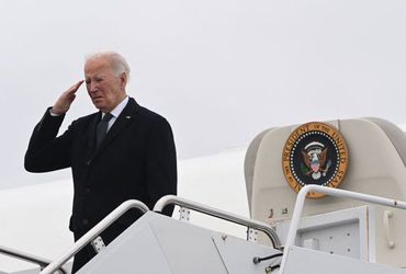 Navigating Tensions: US Retaliatory Strikes in Iraq and Syria