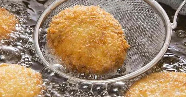 Sức Khỏe Gia Đình Trong Dịp Tết: Chọn Lựa Dầu Ắn Tốt