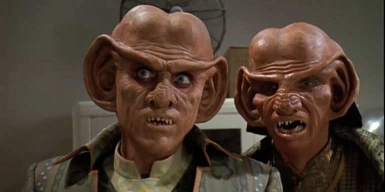 Quark and Nog look on in Deep Space Nine 
