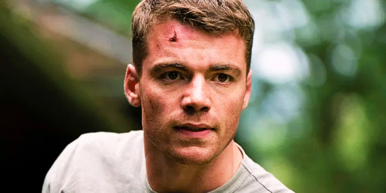 Gabriel Basso as Peter Sutherland in The Night Agent