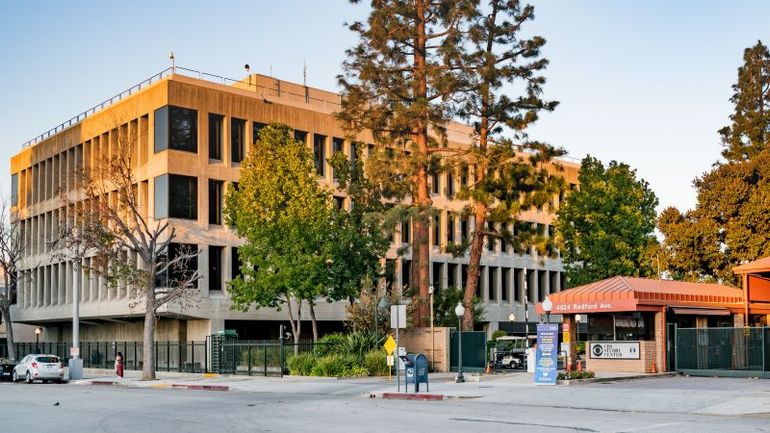 Tragedy Strikes Marvel Series 'Wonder Man' Set: Crew Member Fatally Injured in On-Set Accident